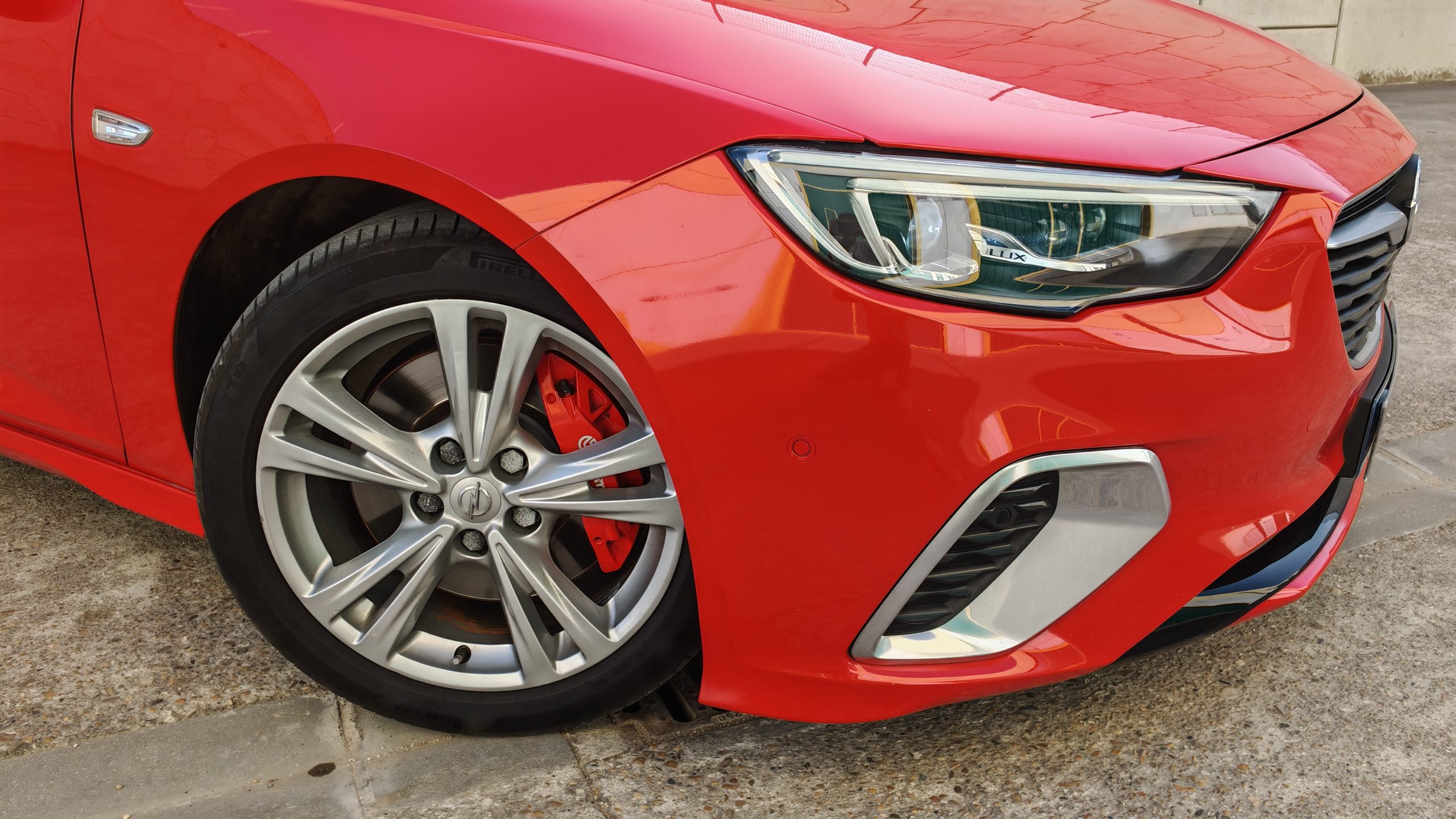 INSIGNIA GSI (42)