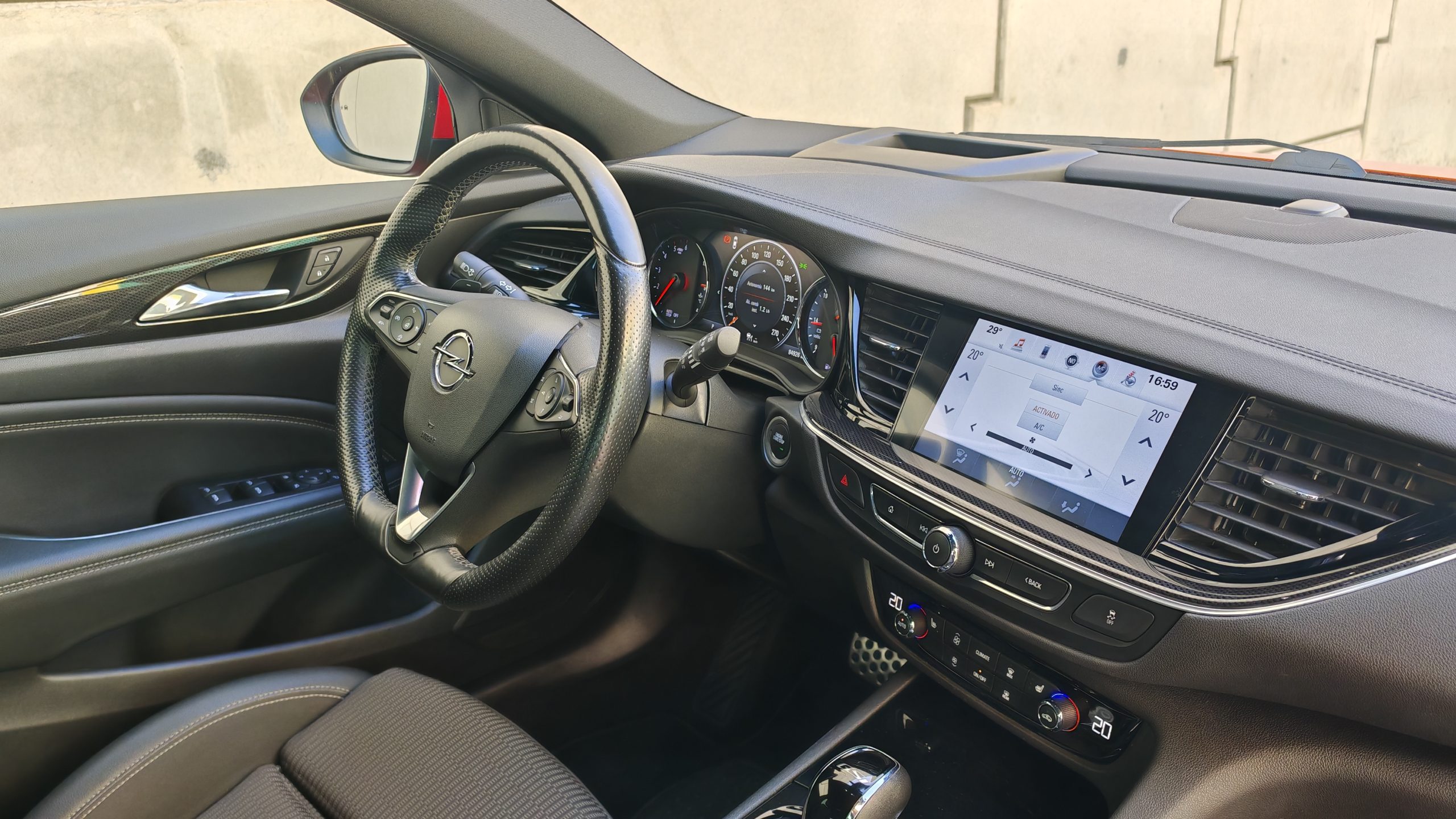 INSIGNIA GSI (52)